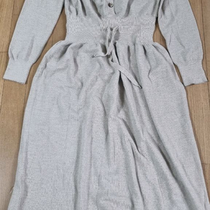 랑방드로우스트링 니트원피스