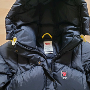 피엘라벤 익스페디션 라이트 xs사이즈 팝니다.