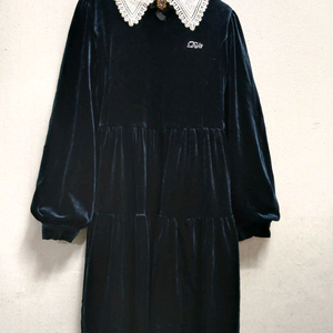 닥스 키즈주니어 여아 블랙 벨벳 원피스 사이즈 150(13y)
