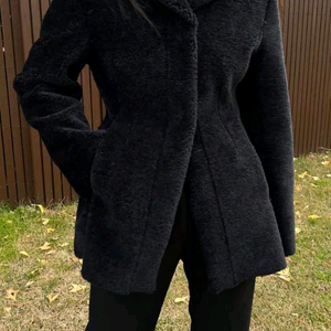 언더스탠딩 카라 라인 무스탕