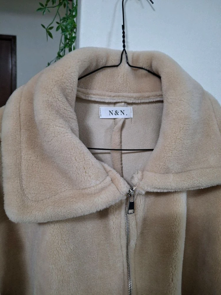 양털 자켓,무스탕,N&N 퍼 스웨이드 자켓 아이보리,특이한옷,블루종,아우터,남녀공용,오버사이즈 이미지