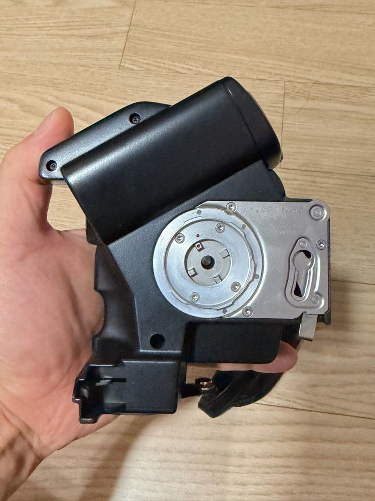 핫셀블라드 와인더 박스풀 이미지