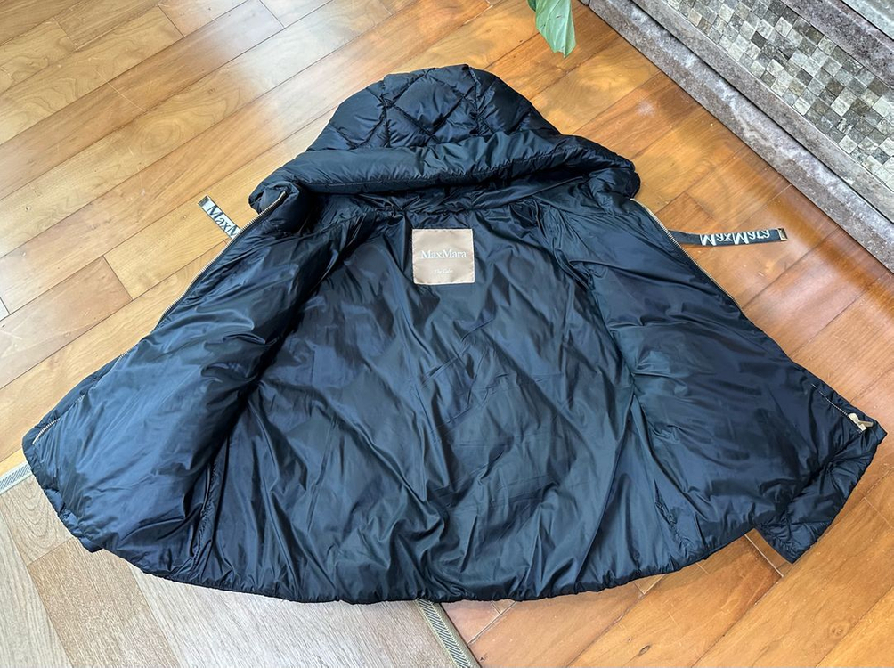 막스마라 씨소프트 크롭 발수패딩 - 블랙 42--7