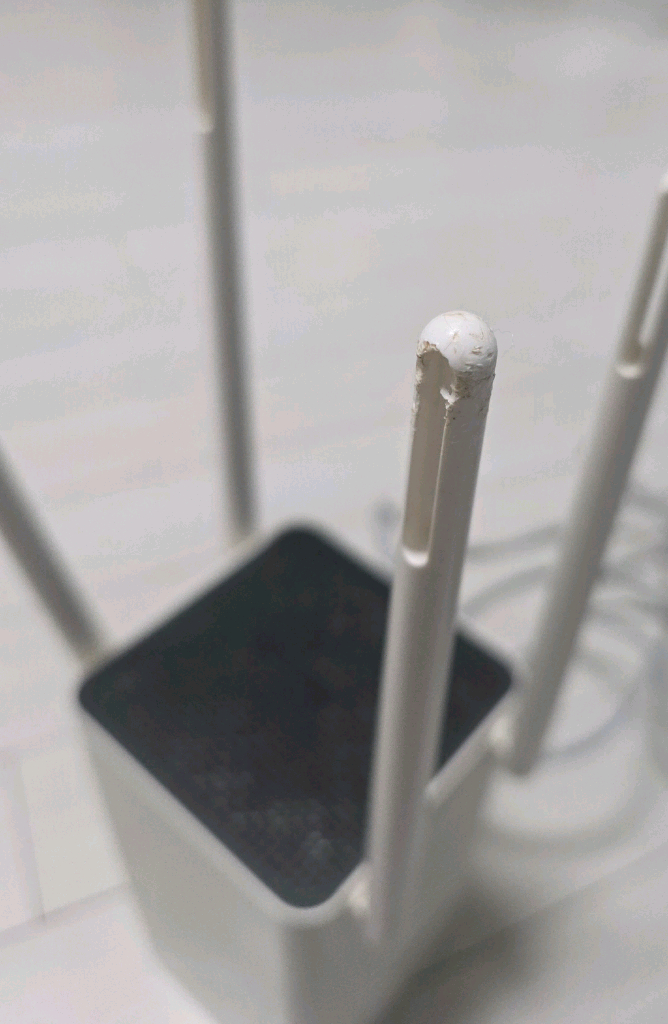 아이피타입 A8004T 유무선 와이파이 공유기--1