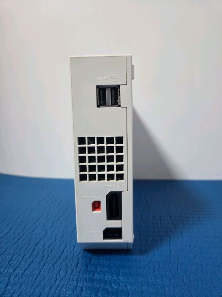 닌텐도 위(wii) 정품 본체만 이미지