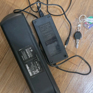 레이윙디스커버리 전기자전거 d10 배터리, 충전기, 배터리열쇠 판매