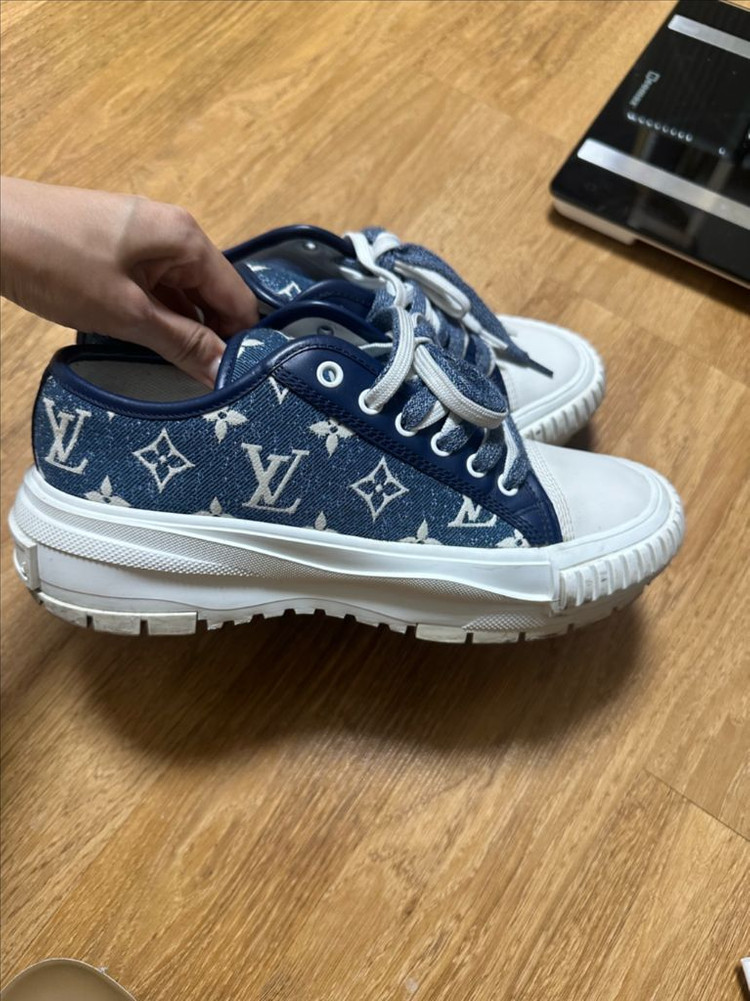 루이비통 데님스니커즈 정품--1