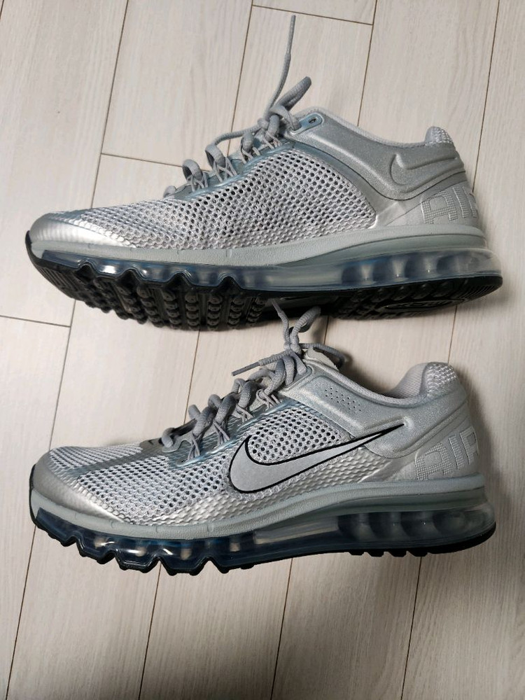 새상품급)나이키 에어맥스 2013 남성 신발 HQ3025-001 사이즈270여러 중고사이트에도 같이 판매하고 있어서--7