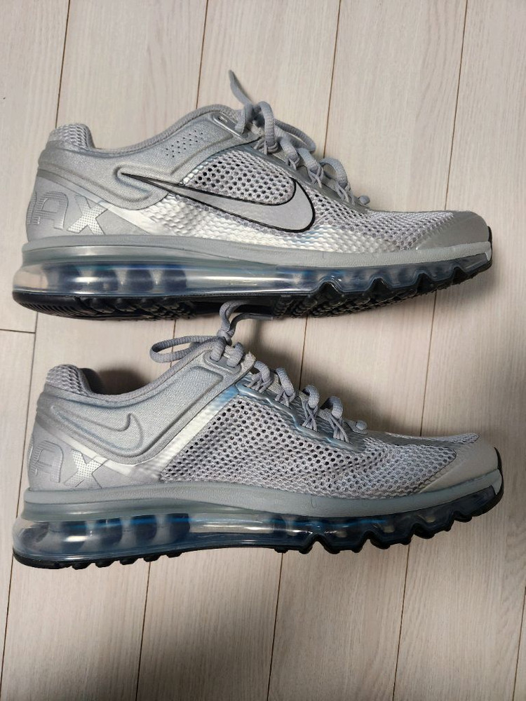 새상품급)나이키 에어맥스 2013 남성 신발 HQ3025-001 사이즈270여러 중고사이트에도 같이 판매하고 있어서--8