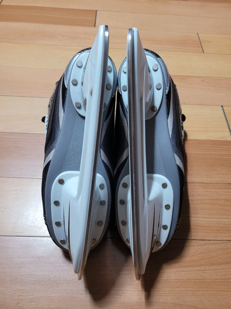 CCM VECTOR 아이스하키화(260mm)--7