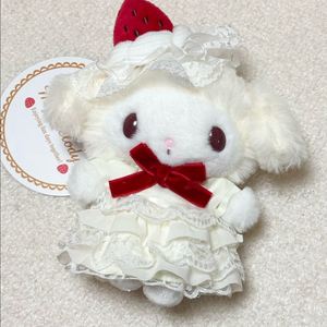 산리오 쇼트케이크 시리즈 마이멜로디 마스코트 키링 인형