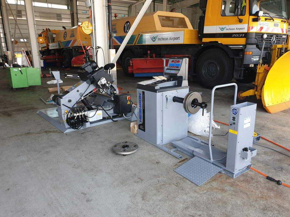 헤스본 리프트및 탈착기 바란스 에어컨 구매 설치 AS 이미지