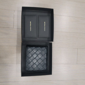 보테가베네타 블랙 반지갑 싸게 판매 가격내림