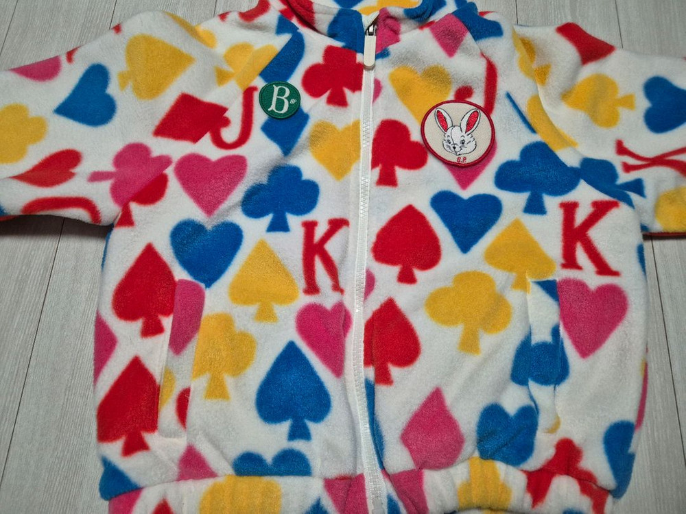 베베드피노 엘리 후리스 상의 110--1