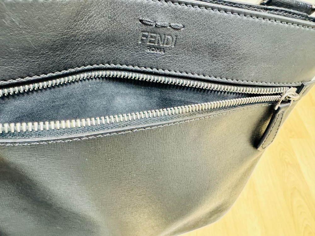 [FENDI] 펜디 로마 블랙 레더 메신저백 / 남성 크로스백--4