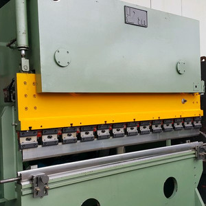 유압절곡기 8자 6티 이미지