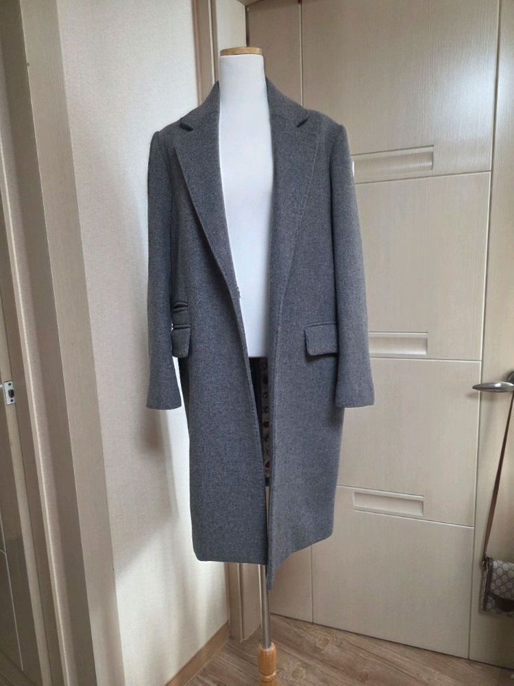 럭키슈에뜨 롱코트--1