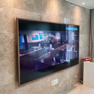 삼성 85인치 QLEDTV 스마트티비 4K 최고급형 팝니다