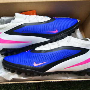 [새상품] 나이키 팬텀6 프로 TF Attack팩