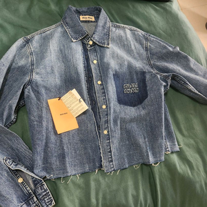 미우미우 데님 셔스 M