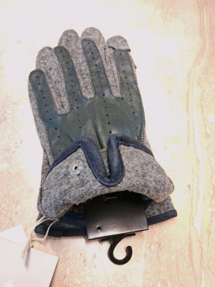 비비안 웨스트우드 아웃핑거 콤비 장갑 그레이 (새상품)--5