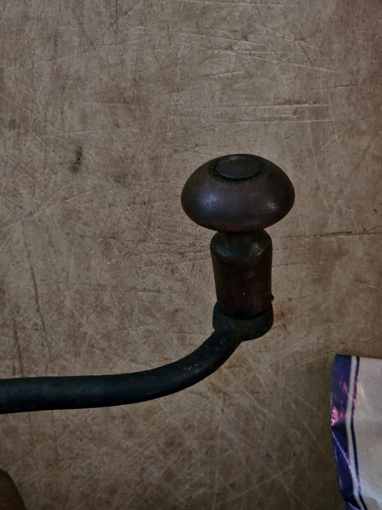 빈티지 커피밀 커피그라인더 이미지