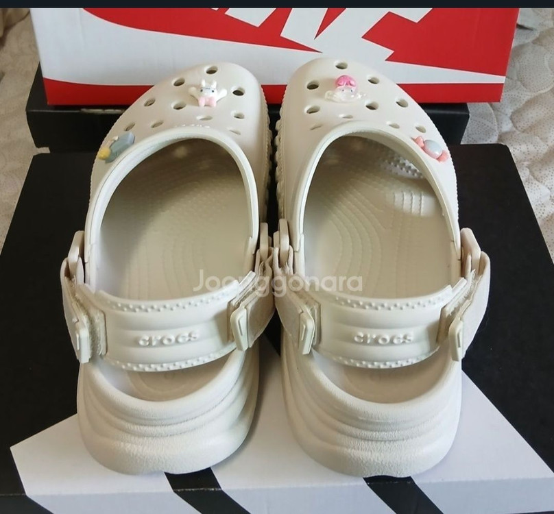 크록스 듀엣맥스 230스투코m4w6지비츠포함--4