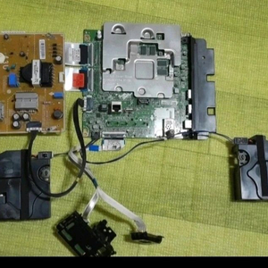 LG 43인치 4K TV 부품판매 액정파손 [43uj6300] 31000원