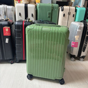 리모와 에센셜 캐빈 녹색 캐리어