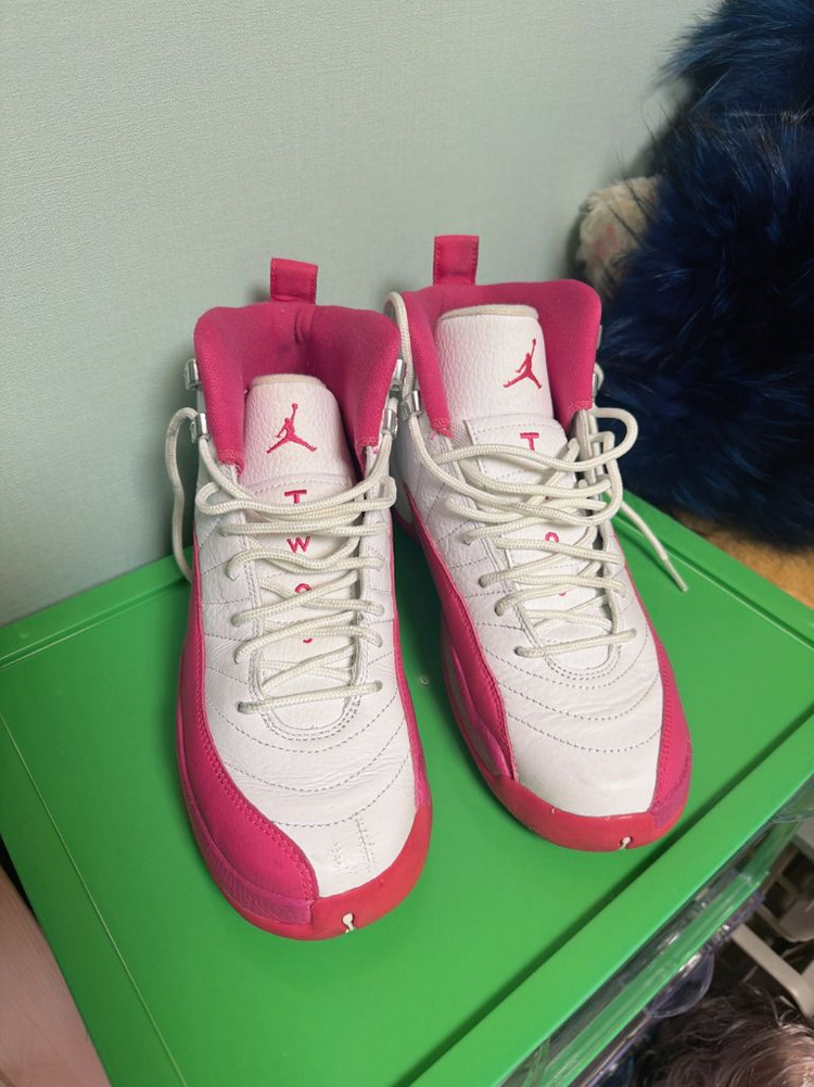 나이키 에어 조던 12 GS 핑크 240mm--1