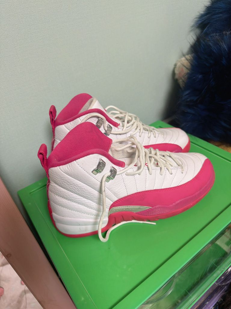 나이키 에어 조던 12 GS 핑크 240mm--2