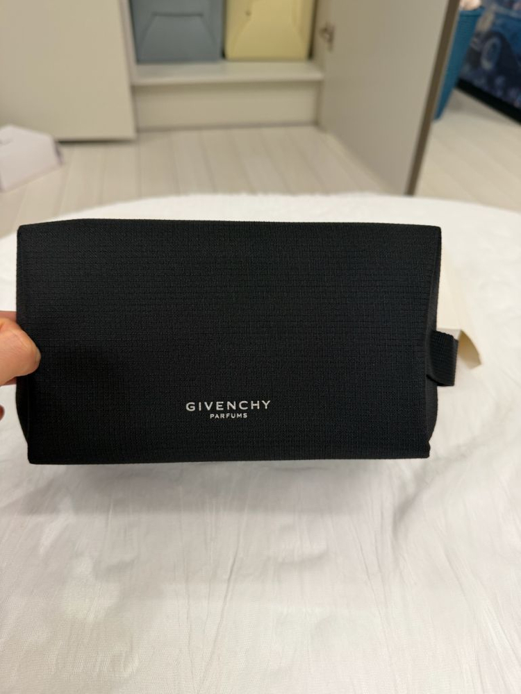 지방시 클러치백--5