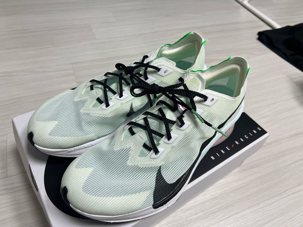 (남성275사이즈)나이키 나이키 런닝화 베이퍼플라이 4 (HF6414-101) 사이즈275--3