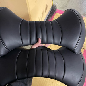 아임반 허리쿠션 3세대 팝니다.