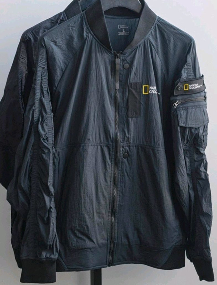 내셔널지오그래픽 봄버 자켓--1