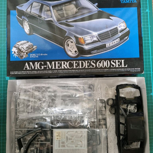 타미야1/24 벤츠600SEL AMG