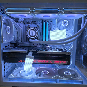 라이젠7 7800X3D RTX4080 본체 팝니다