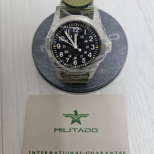 레트로 밀리터리 워치 3(마지막) 8mm 쿼츠 새제품 판매합니다. 밀리타도. 카키필드st