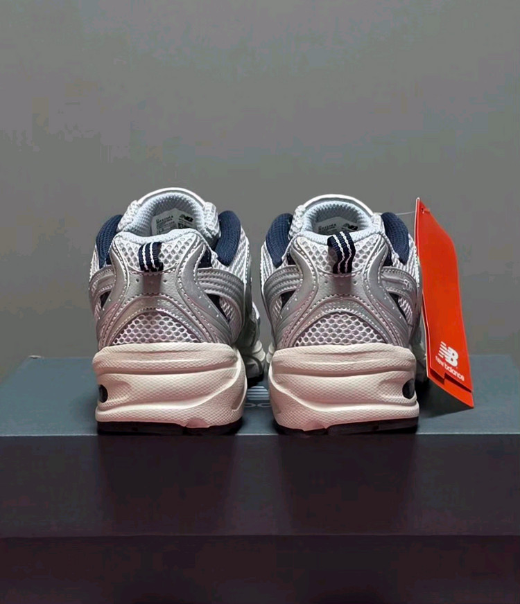 뉴발란스 530KA 225 [새상품]--2