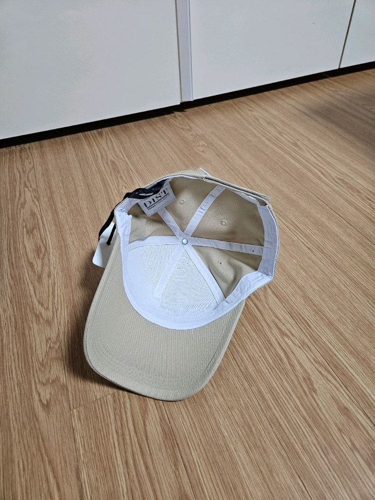 몽클레어 볼캡 모자 베이지 새상품--3