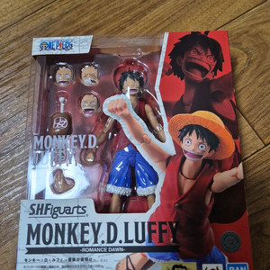 반다이 SHF 루피 피규어 일괄 판매합니다
