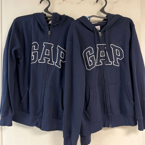GAP 가족후드기모집업티 갭