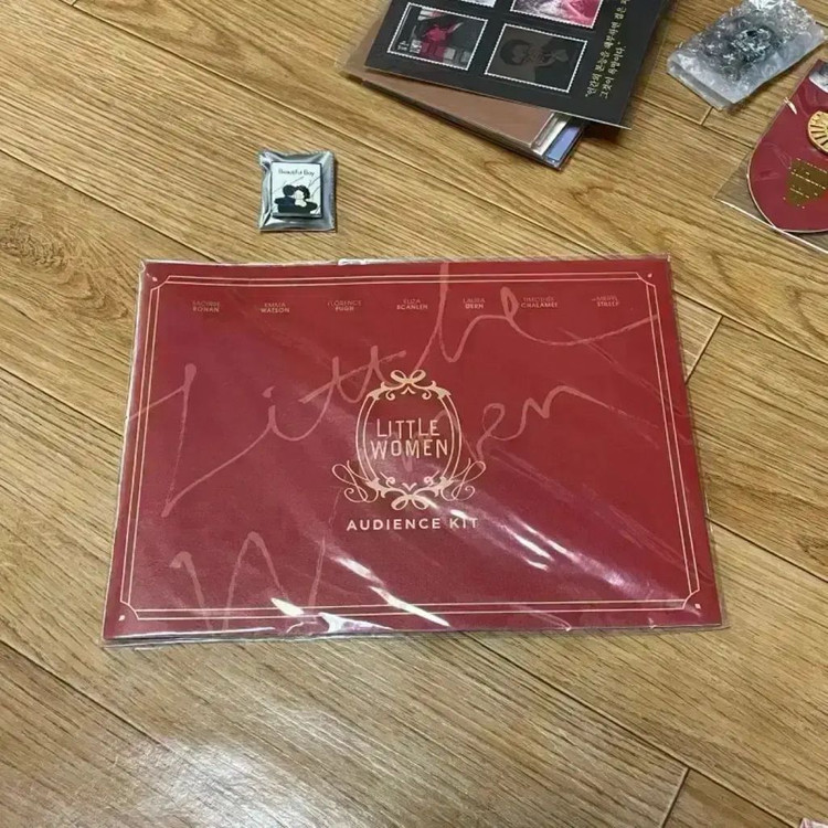 작은아씨들 Btv 뱃지 비티비 영화 뱃지 북마크 시사회굿즈 오디언스킷 티모시샬라메 굿즈 이미지