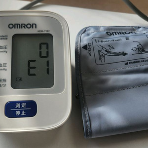 오무론 hem-7122 혈압계