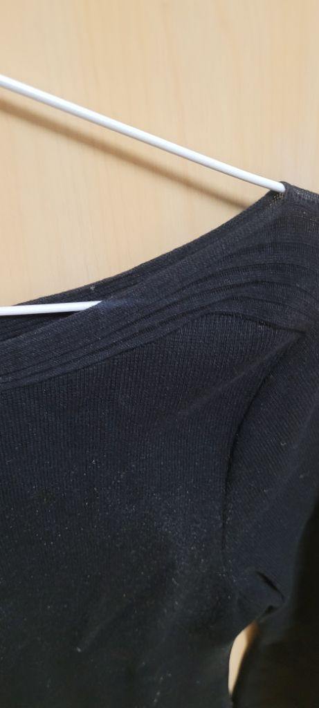 질스튜어트 보트넥 니트 원피스소매 포인트--1