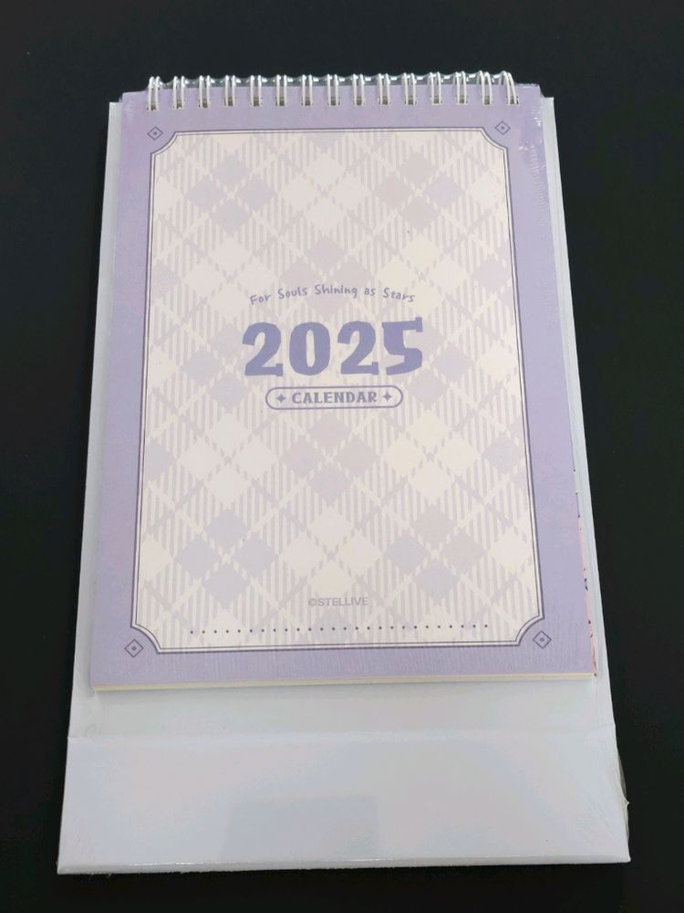 스텔라이브 2025 달력 일반,오류판 (엽서x,달력만)--2