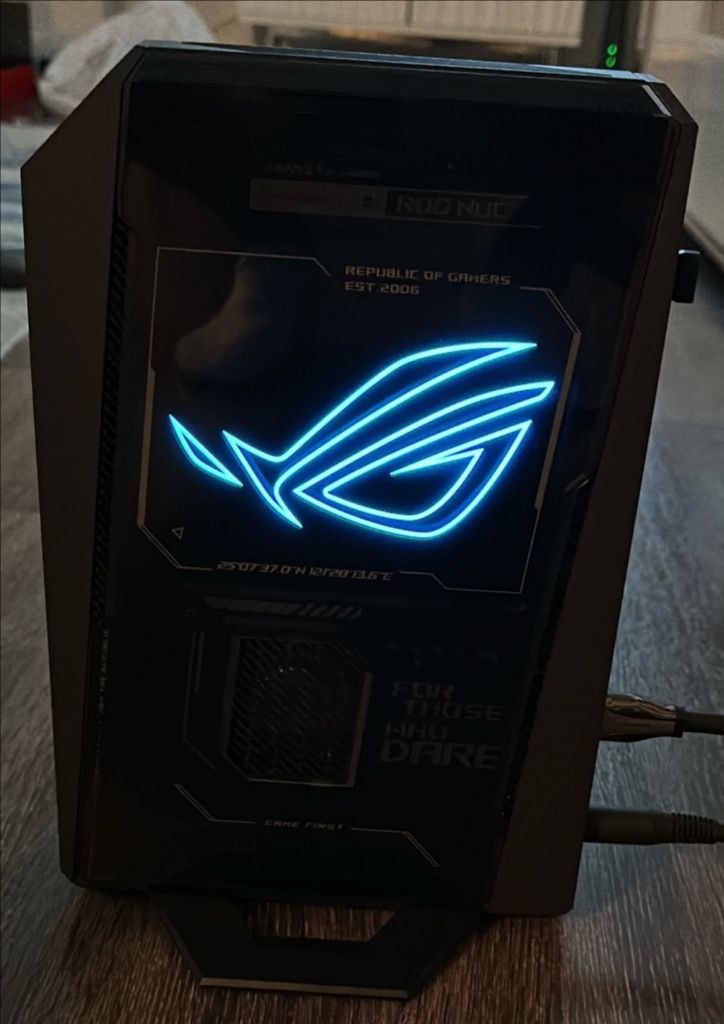 ASUS ROG NUC 2025 (rtx5070ti/32gb/1tb) 판매합니다.--3