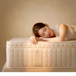 수면밀도 새상품급 26년1월말구입 퀸사이즈 매트리스