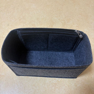 프라다 백팩 1BZ005 이너백 판매해요