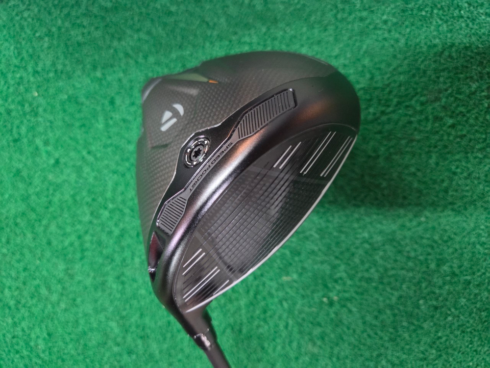 TaylorMade 테일러메이드 Qi4D MAX 드라이버 - VANQUISH 뱅퀴시 VV - 3S 이미지